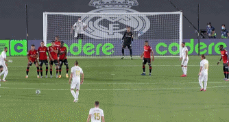 666还有第二关，瓜瓜你颤抖吧Liverpool...